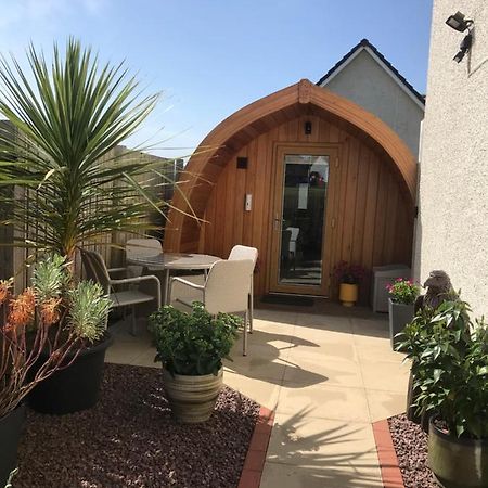 Portree Pod Villa Bagian luar foto