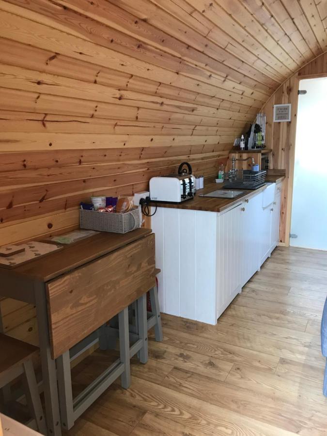 Portree Pod Villa Bagian luar foto